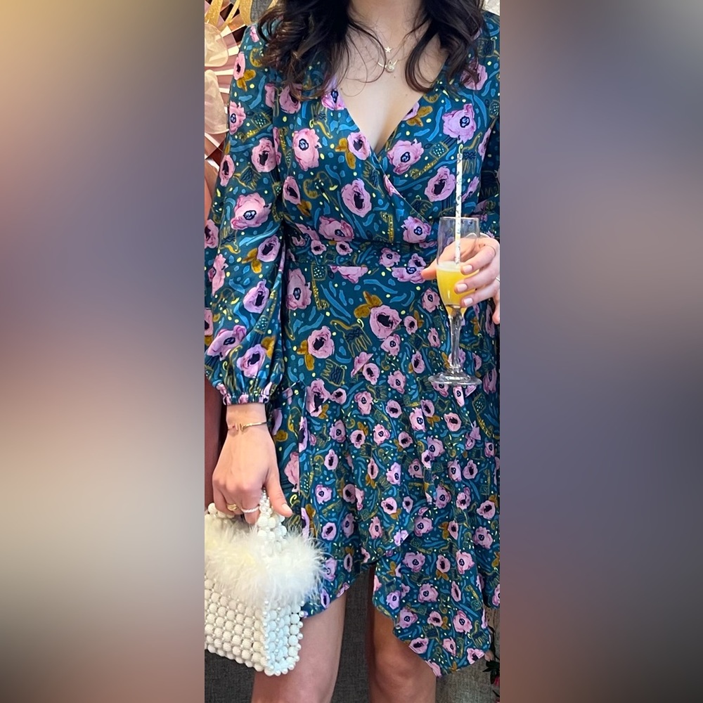 Alivia Floral Wrap Dress fits size S\M